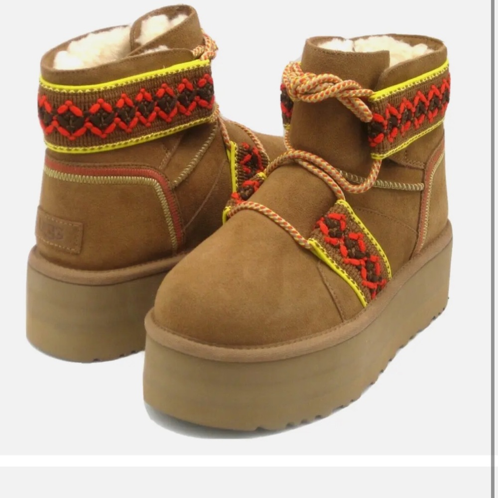 UGG classic mini  braid platform boot